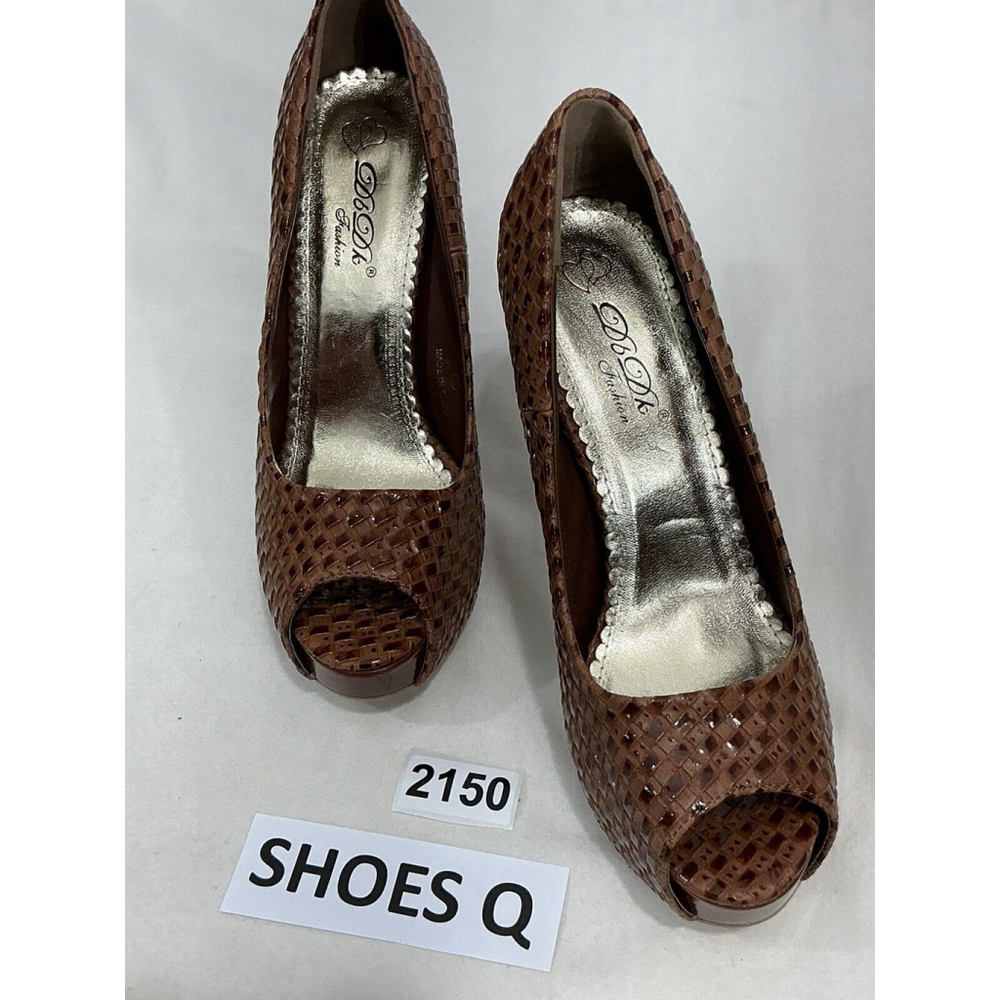 Womans Db Dk Fashion Robby Brown Peep Toe Platform Party Shoes Size 8